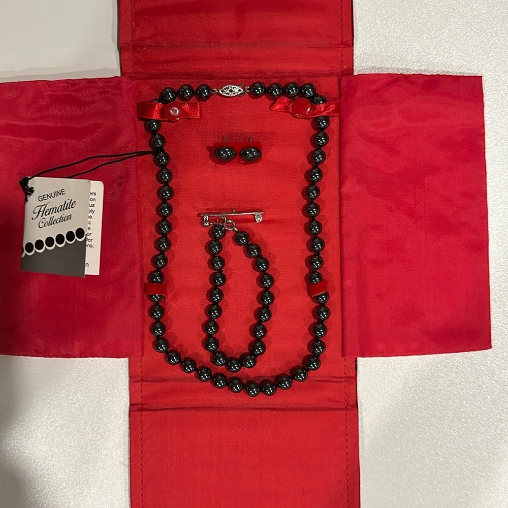 Hematite collection , Necklace, bracelet and earring set